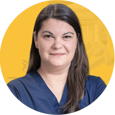 Dr. Alexandra Traila Dr. Alexandra Traila